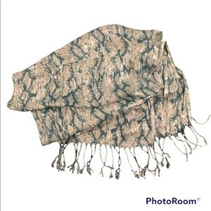 Teal, white and silver rectangular scarf